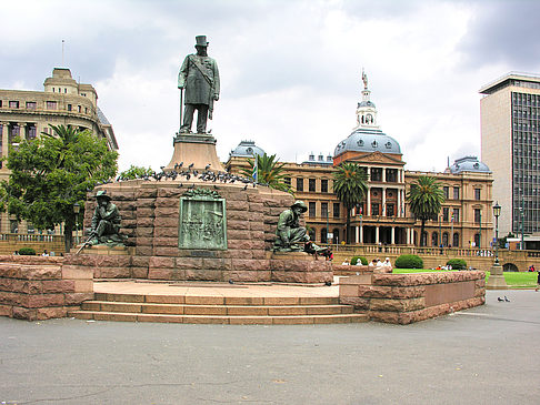 Statue von Paul Kruger Fotos