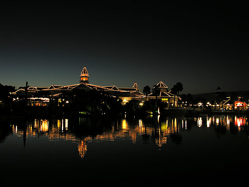 Port Elizabeth bei Nacht