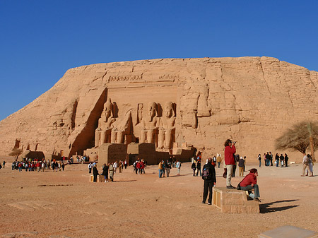 Tempel mit Himmel Fotos