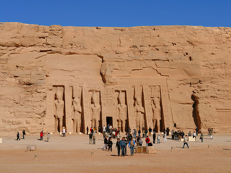 Fotos Tempel mit Himmel | Abu Simbel