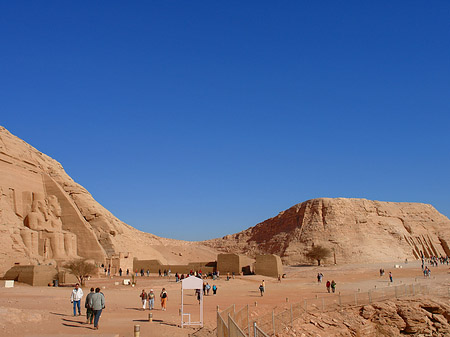 Tempel mit Himmel Fotos