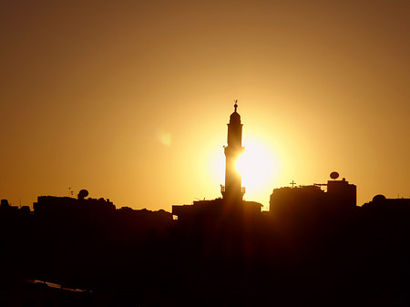 Foto Sonnenuntergang über der Stadt - 