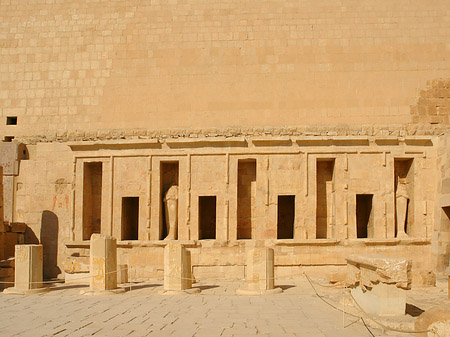 Foto Eingang zu Tempel der Hatschepsut