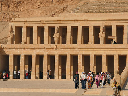 Fotos Eingang zu Tempel der Hatschepsut | 